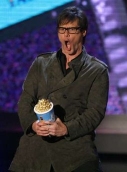 Jim Carrey celebra su premio como el más cómico